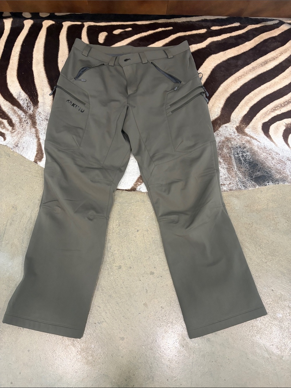 Men's Axis Hybrid pants Ash